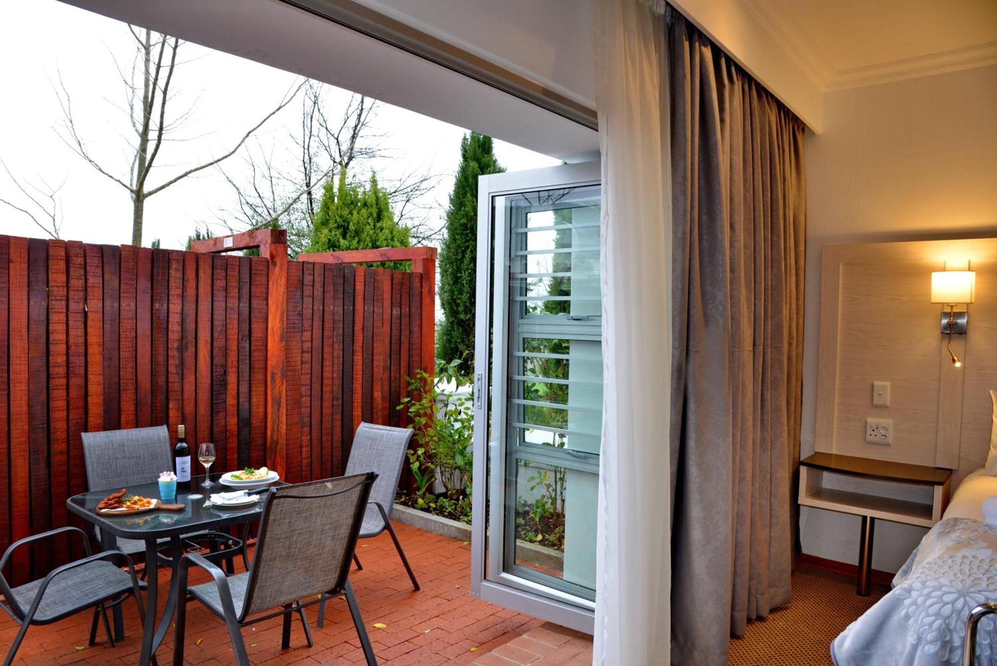 Val Du Charron Wine & Leisure Estate Wellington Exterior foto